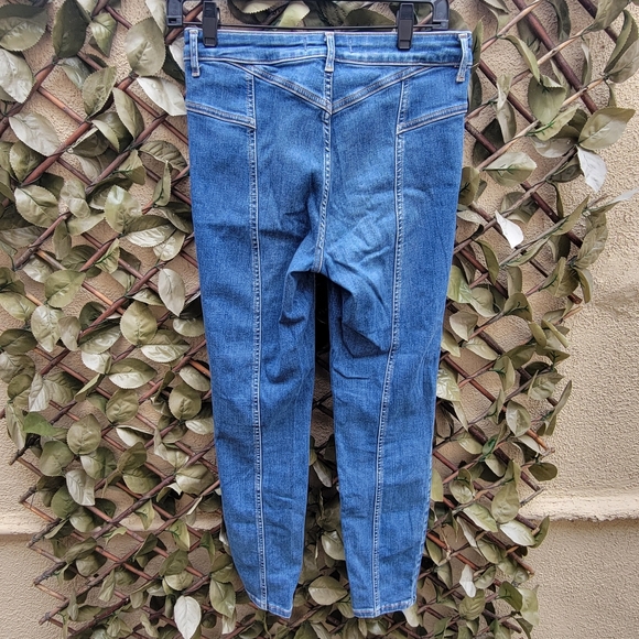 Free People We The Free Riley Back Seam Jeans Size 28" 28 x 27 High Rise - Picture 3 of 7